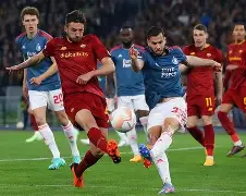 爱游戏体育-关于欧联倒计时,罗马转会期主帅复盘,细节引发关注,球迷炸锅,赛程密集仍需轮换的信息